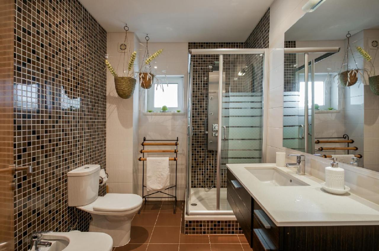 Uauhome In Praia Da Rocha 300 Mt To Beach, Wifi Портиман Экстерьер фото